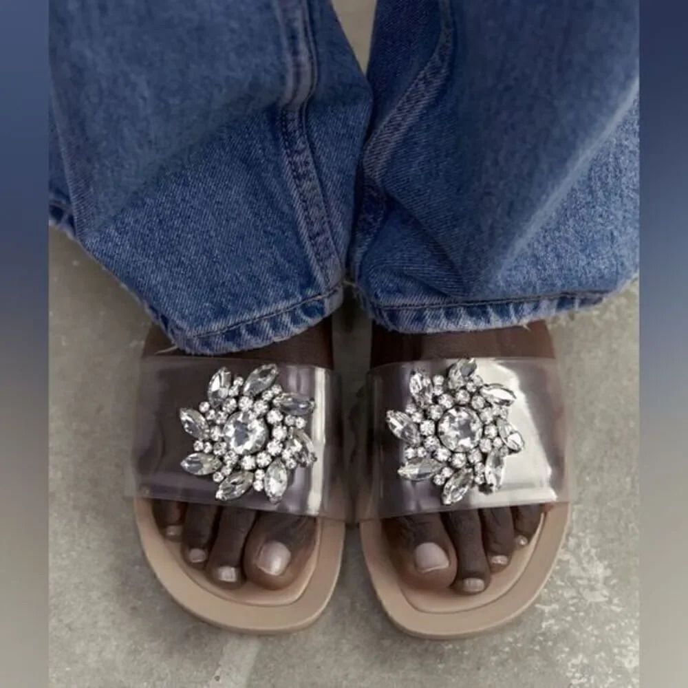 ZARA EMBELLISHED VINYL FLAT SANDALS - Picture 3 of 8